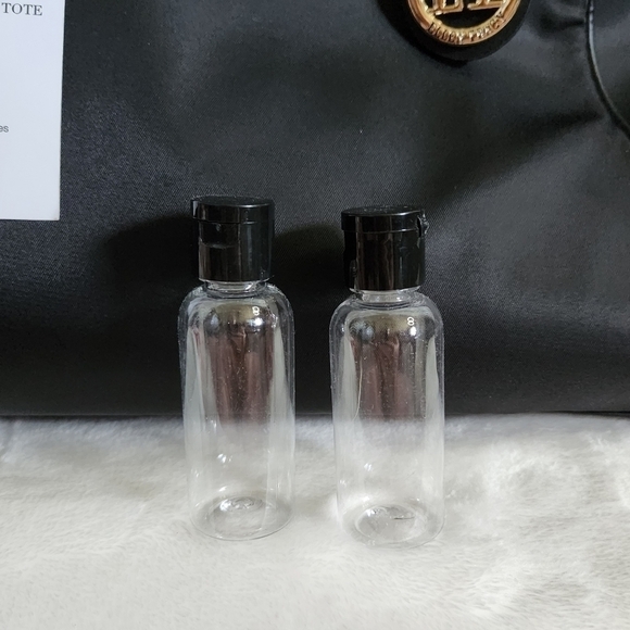 Ellen Tracy Black Gold Twill Nylon East West Tote Shoulder Bag Purse NWT - Picture 14 of 16